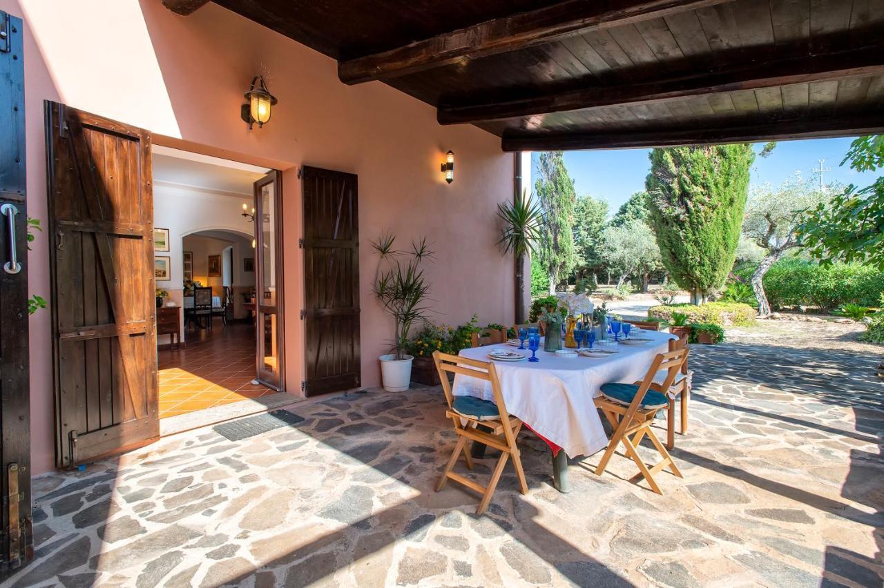 Villa Sardinia Re - Donna Beatrice